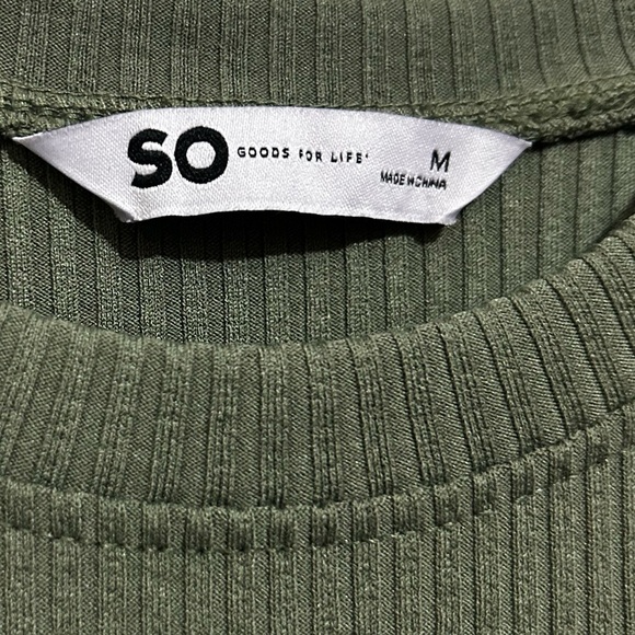 SO green ribbed contour short sleeve tee - Picture 3 of 9